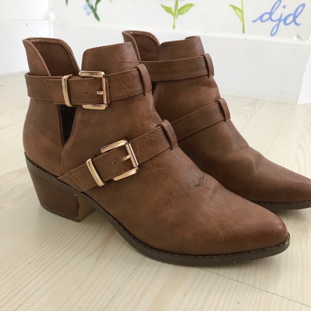 Brown forever21 booties